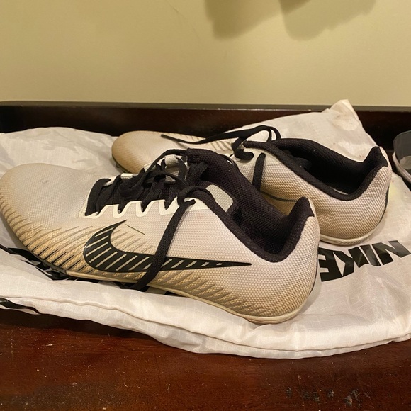Nike track spikes - Picture 1 of 3